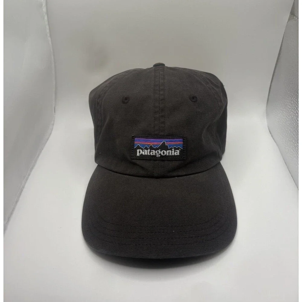 Patagonia P-6 Label Trad Adjustable Strapback Hat Faded Black